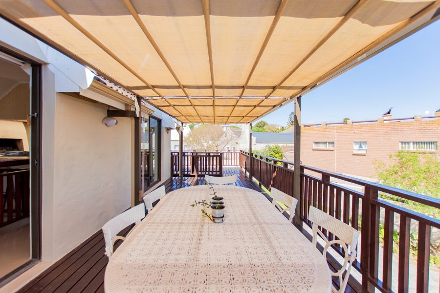 3 Bedroom Property for Sale in Myburgh Park Western Cape